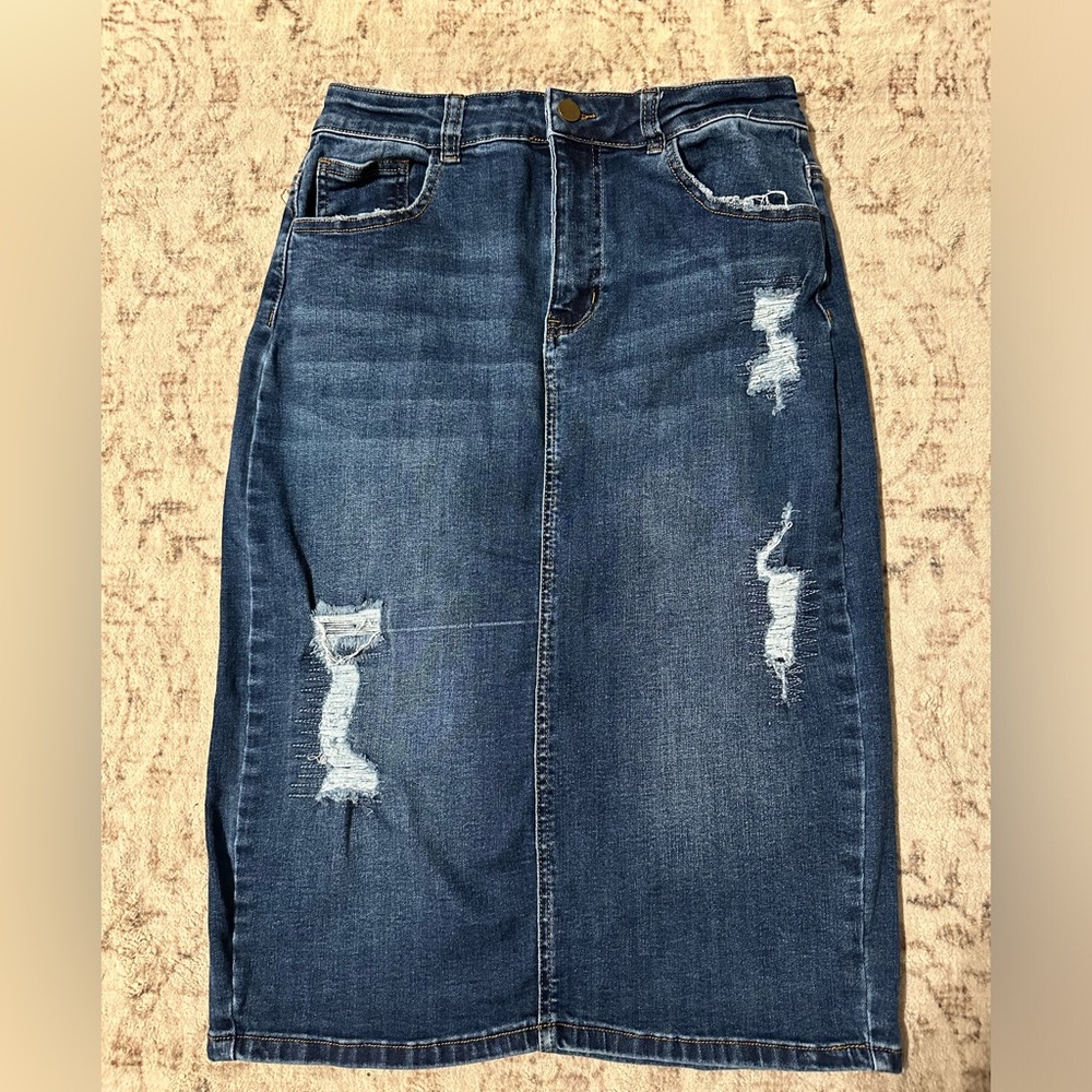 Jupe De Abby Denim Distressed Midi Skirt